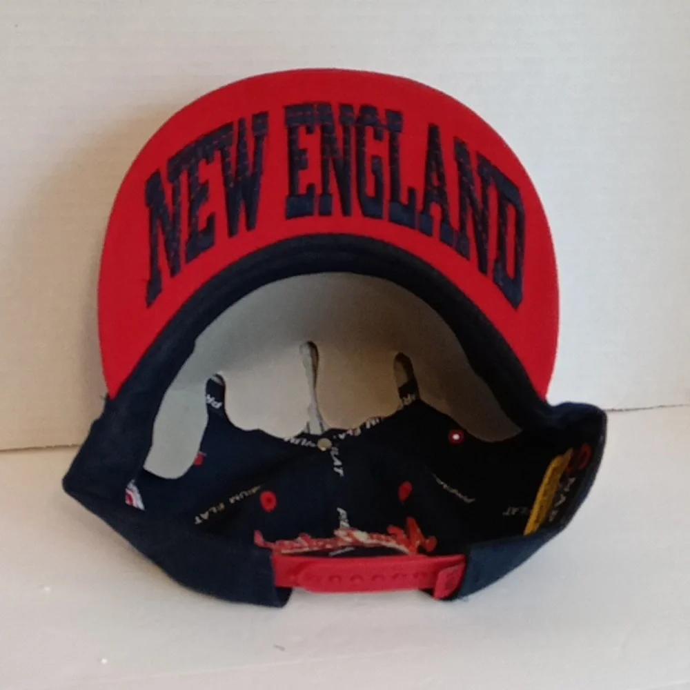 New England Snap Back Cap 🧢